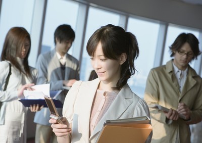 五類人員被限制出境，自費(fèi)留學(xué)中介服務(wù)需謹(jǐn)慎